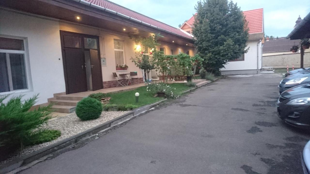 Nobilis Apartman Eger Exteriér fotografie